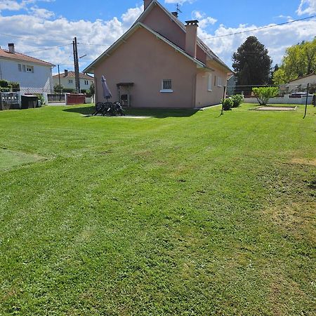 Gite La Maison Rose Lannemezan Kültér fotó